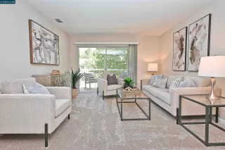 Photo #5: 41110417 Listing