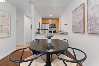 Photo #3: 41110477 Listing