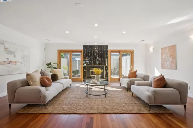 MLS: 41110513 Condo For Sale