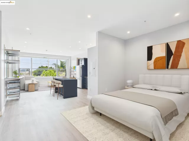 MLS: 41110551 Condo For Sale