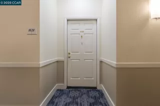 Photo #2: 41110597 Listing