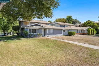 Photo #1: 41110648 Listing