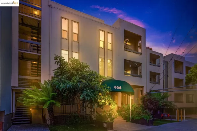 MLS: 41110718 Condo For Sale