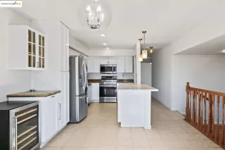 Photo #3: 41110718 Listing