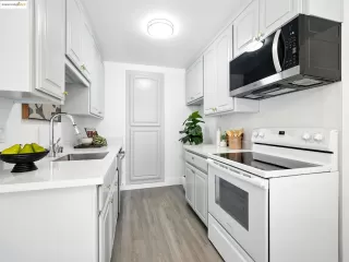 Photo #3: 41110731 Listing