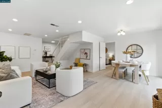 Photo #6: 41110790 Listing 