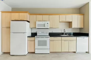 Photo #2: 41110862 Listing 