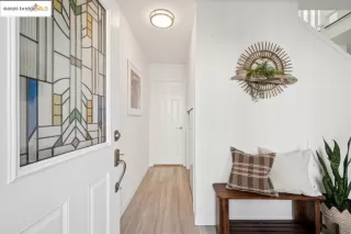 Photo #3: 41110878 Listing