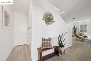 Photo #4: 41110878 Listing