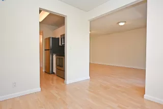 Photo #5: 41110905 Listing