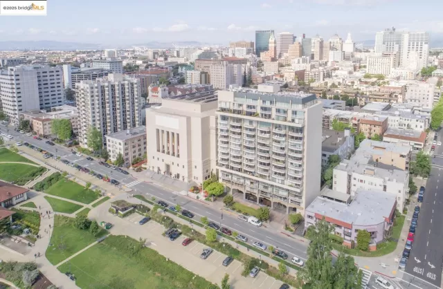 MLS: 41110990 Condo For Sale