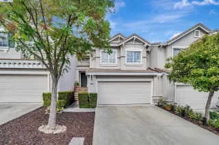 Click for more information on MLS # 41110998 : 168 SHADOWHILL CIR More Details about MLS # 41110998 : 168 SHADOWHILL CIR