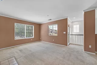 Photo #6: 41111013 Listing 