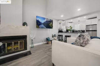 Photo #4: 41111025 Listing