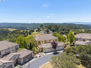 Photo #1: 41111045 Listing 