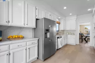 Photo #6: 41111045 Listing 