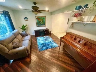 Photo #4: 41111062 Listing