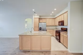 Photo #6: 41111118 Listing 