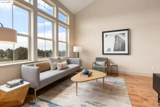 Photo #2: 41111237 Listing