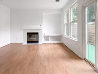 Photo #3: 41111250 Listing 