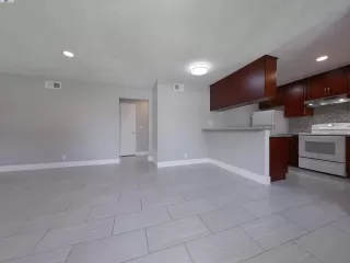 Photo #4: 41111282 Listing 