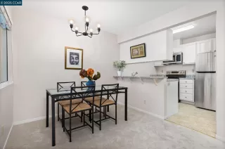 Photo #3: 41111296 Listing