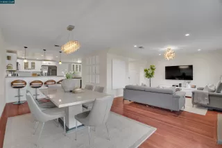 Photo #3: 41111319 Listing