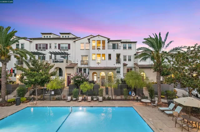 MLS: 41111341 Condo For Sale