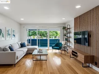 Photo #2: 41111355 Listing