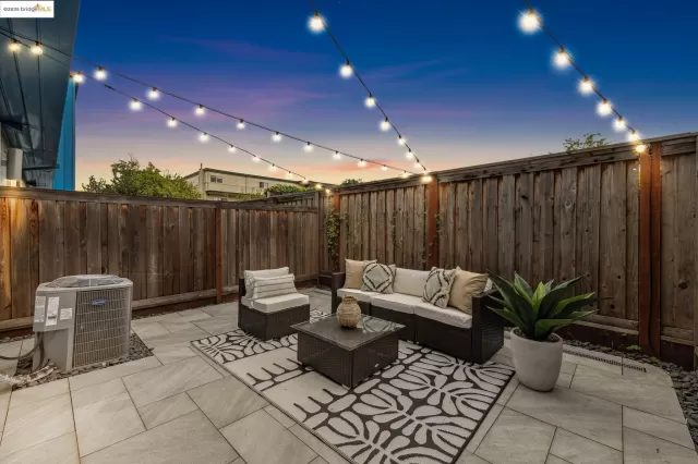 MLS: 41111386 Condo For Sale