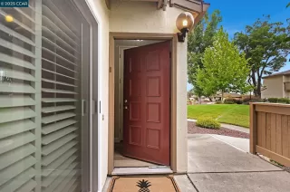 Photo #1: 41111388 Listing 