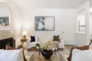 Photo #5: 41111397 Listing 