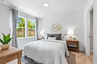 Photo #3: 41111402 Listing