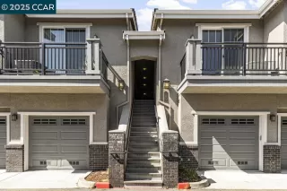 Photo #2: 41111432 Listing