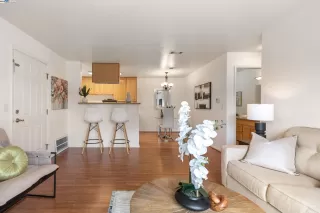 Photo #3: 41111444 Listing 