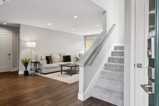 Photo #2: 41111454 Listing