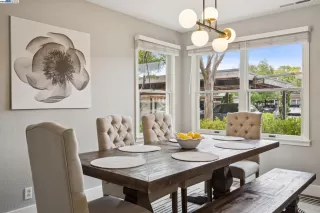 Photo #6: 41111454 Listing