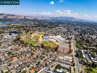 Photo #5: 41111471 Listing