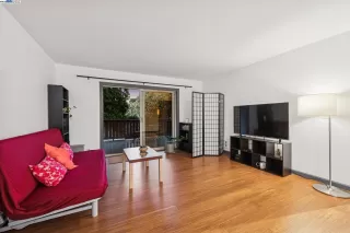 Photo #6: 41111479 Listing 