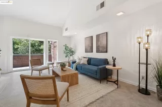 Photo #3: 41111484 Listing