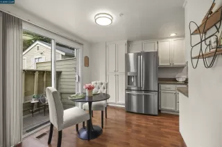 Photo #5: 41111488 Listing 