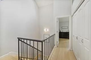 Photo #4: 41111597 Listing