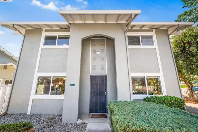 MLS: 41111644 Condo For Sale