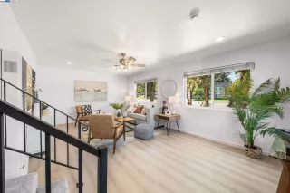 Photo #2: 41111644 Listing 