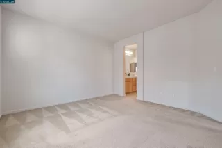 Photo #6: 41111658 Listing