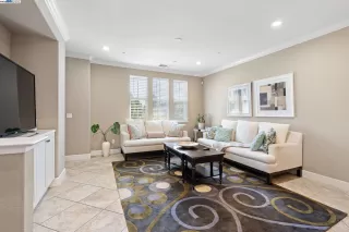 Photo #6: 41111704 Listing 