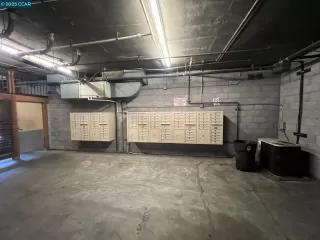 Photo #1: 41111738 Listing