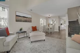 Photo #5: 41111767 Listing 