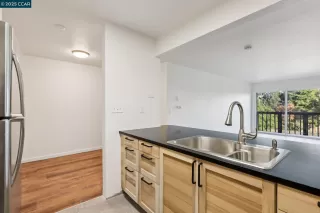 Photo #3: 41111775 Listing 