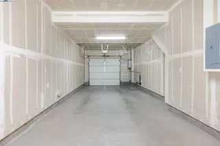 Photo #5: 41111786 Listing 